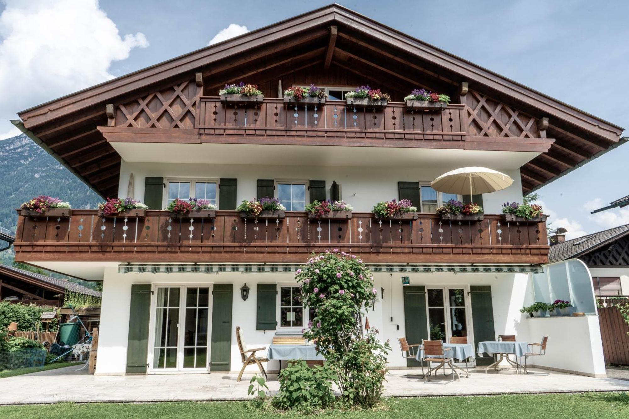 Gaestehaus Quirin Гарміш-Партенкірхен Екстер'єр фото